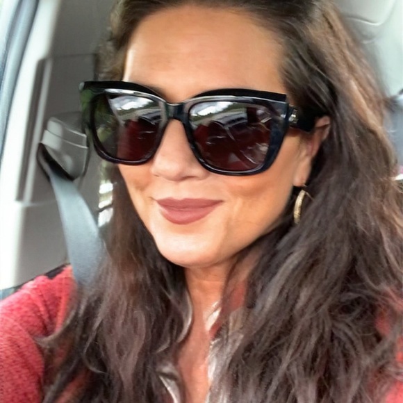 Meet your Posher, Susan - Picture 5 of 7